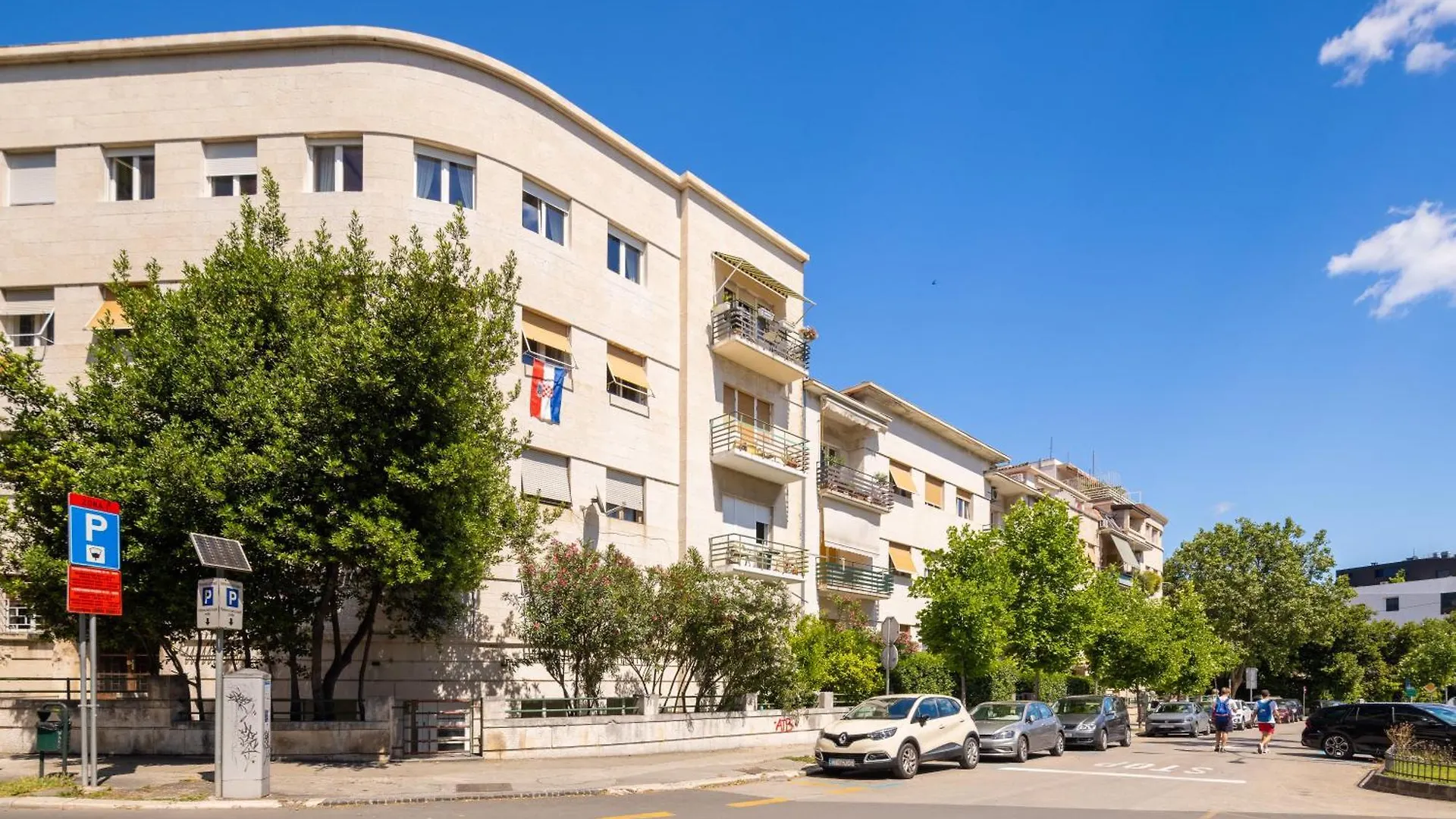 Grand Pearl Luxury Retreat Lägenhet Split
