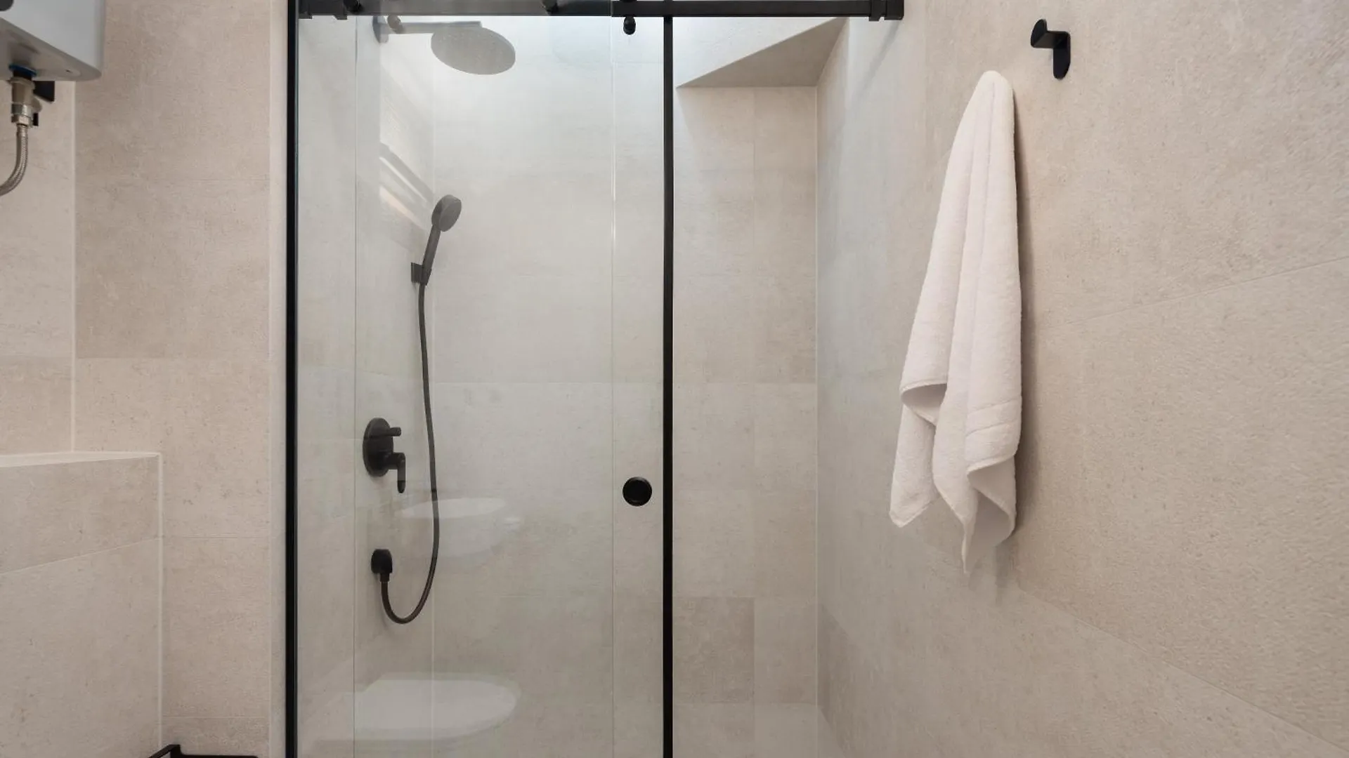Grand Pearl Luxury Retreat Lägenhet Split