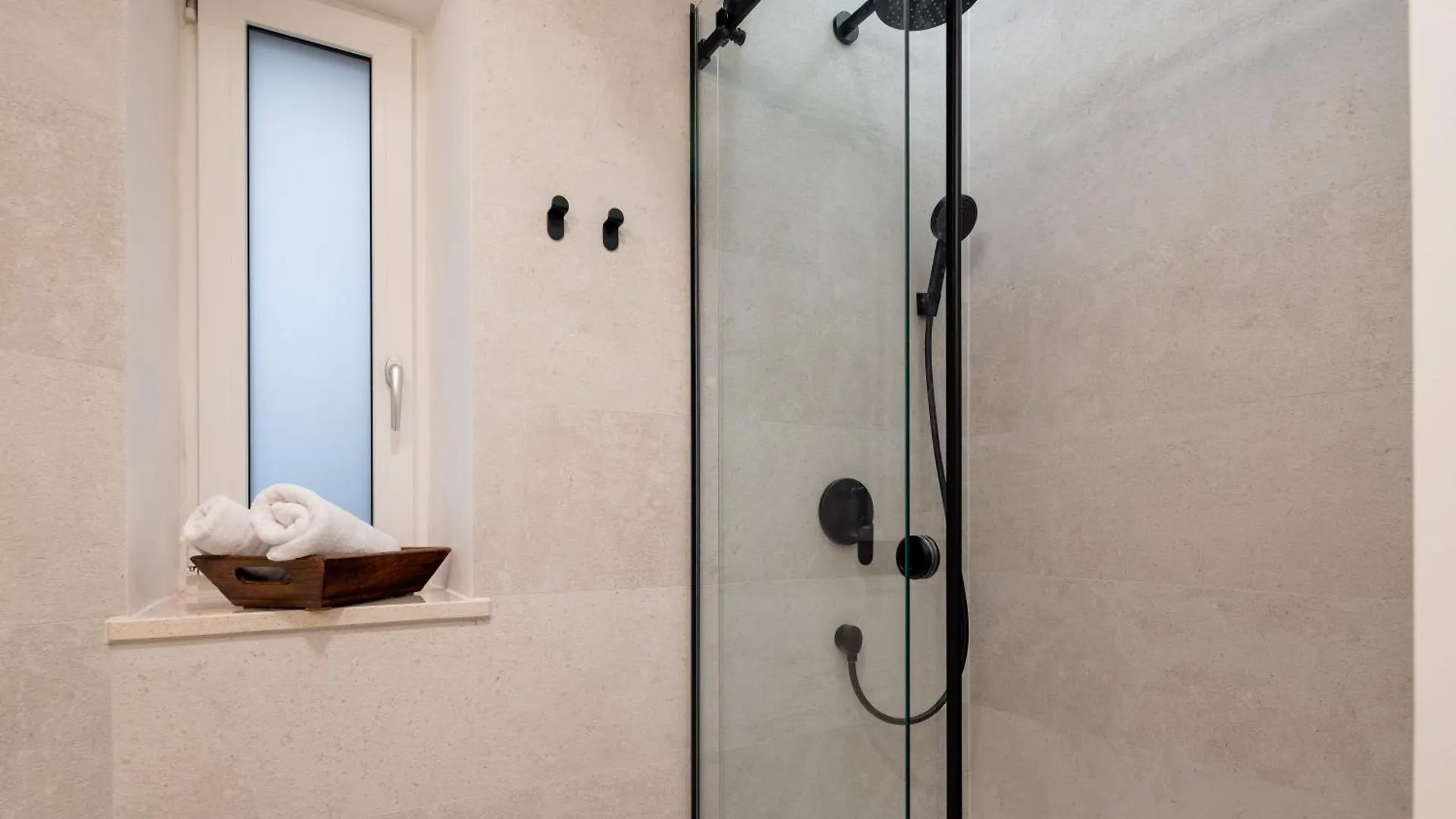 Grand Pearl Luxury Retreat Lägenhet Split