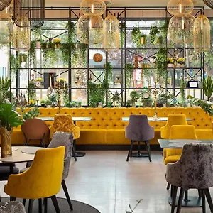 4* Hotel Ora