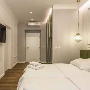 4* Gasthuis Nephelae Boutique